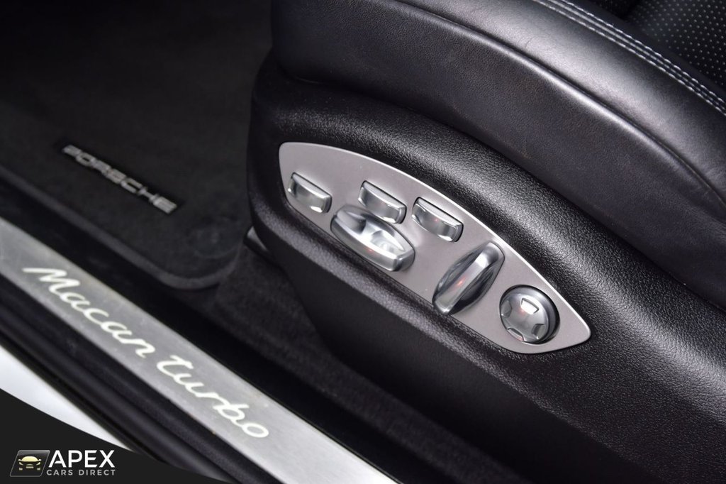 Used Porsche Macan 2018 for sale - 77188663: Photo 44