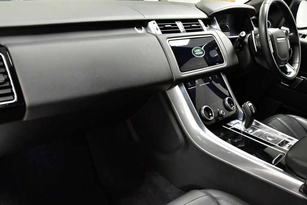 Used Land Rover Range Rover Sport 2019 for sale - 77152917: Photo 18