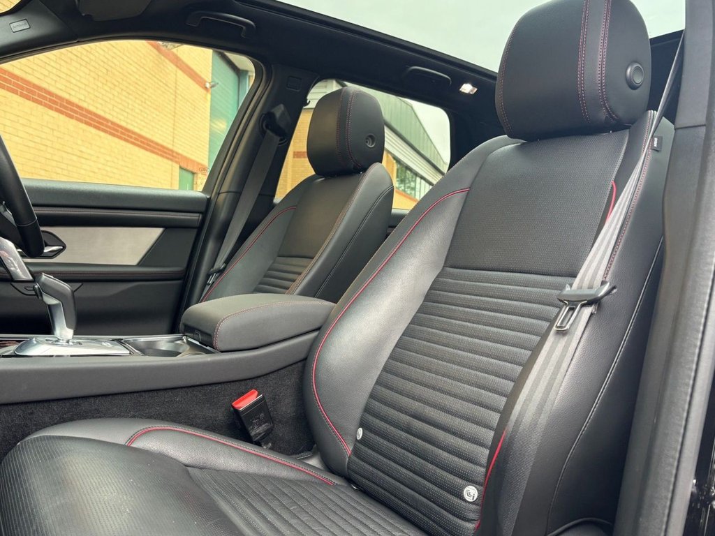 Used Land Rover Discovery Sport 2022 for sale - 76647173: Photo 17