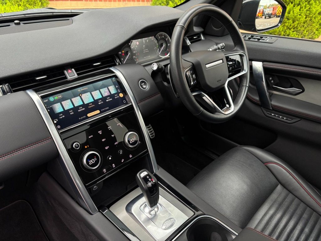 Used Land Rover Discovery Sport 2022 for sale - 76647173: Photo 2