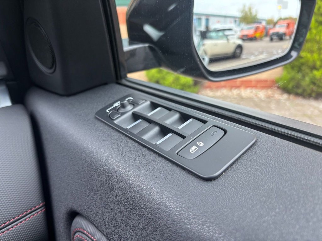 Used Land Rover Discovery Sport 2022 for sale - 76647173: Photo 39