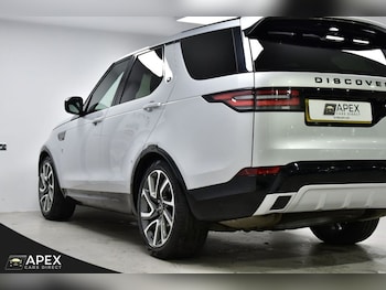 Used Land Rover Discovery 2020 for sale - 76647181: Photo