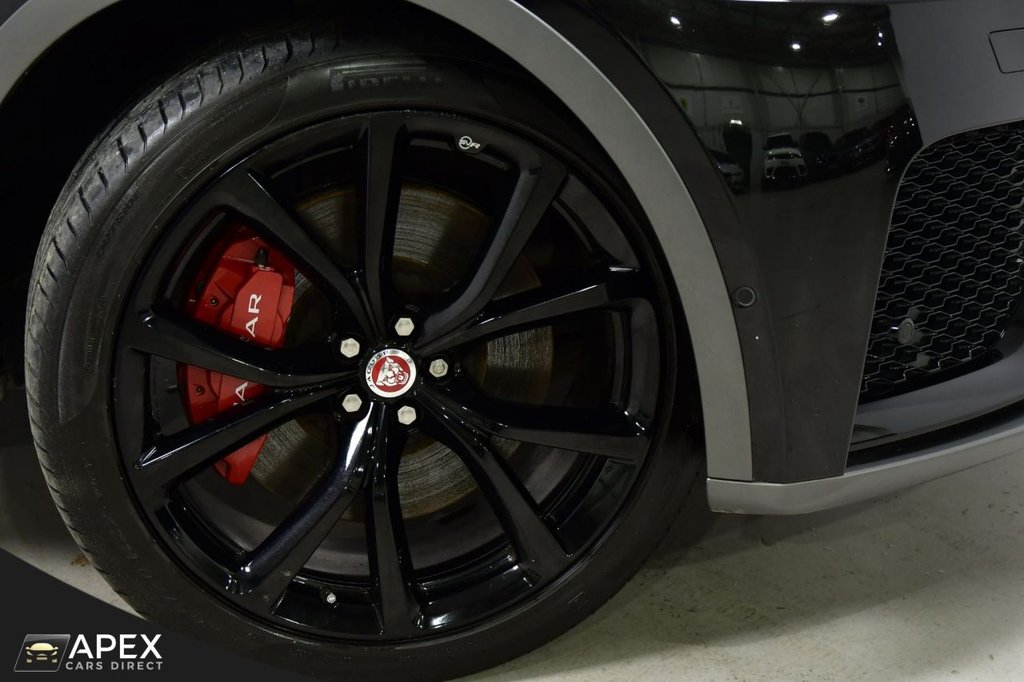 Used Jaguar F-Pace 2019 for sale - 76950329: Photo 11