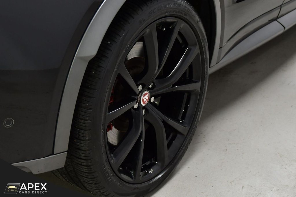 Used Jaguar F-Pace 2019 for sale - 76950329: Photo 29