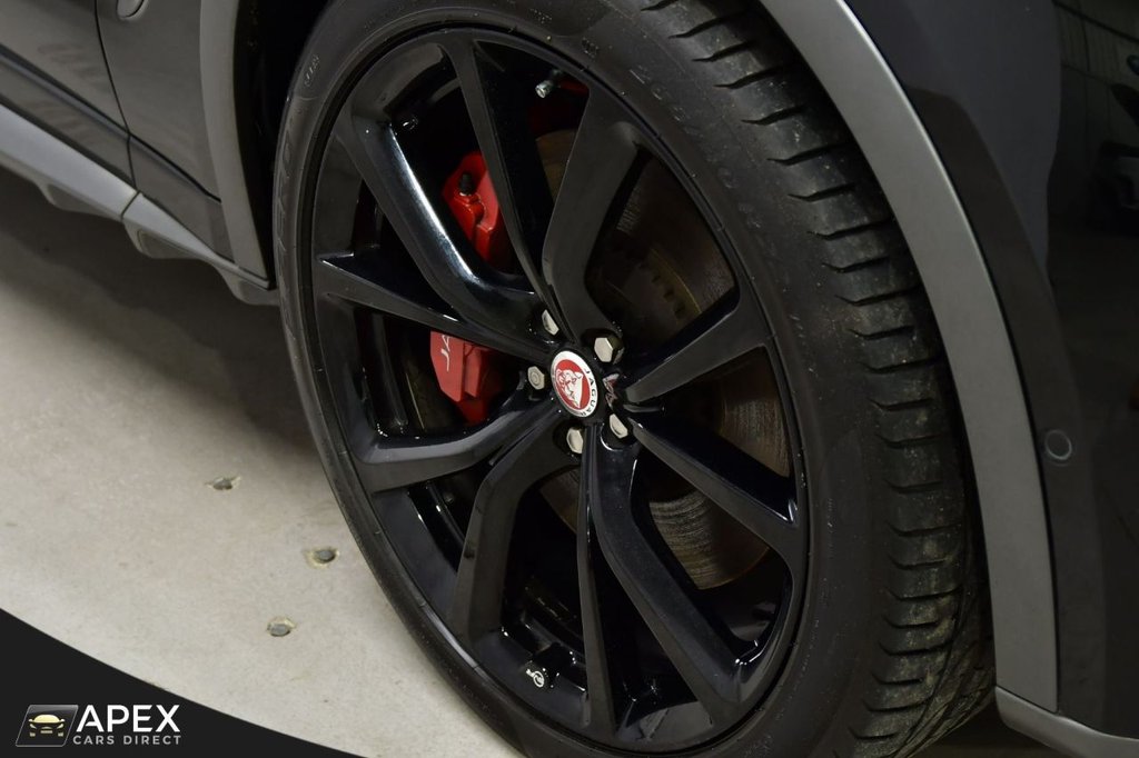 Used Jaguar F-Pace 2019 for sale - 76950329: Photo 9