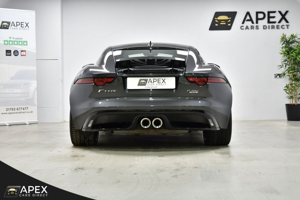 Used Jaguar F-Type 2019 for sale - 77275933: Photo 2