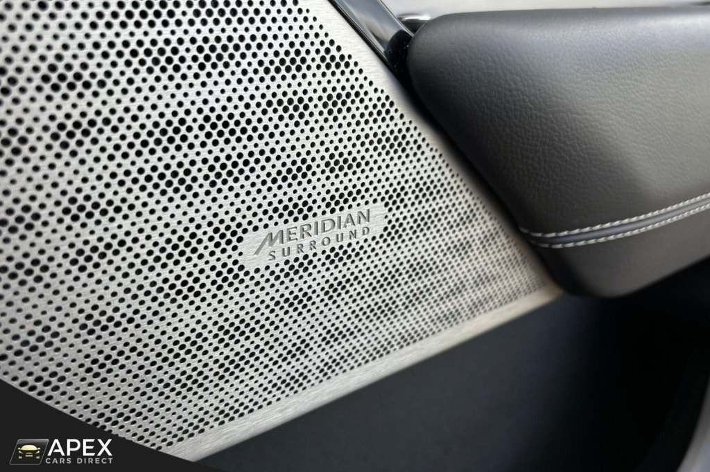 Used Land Rover Range Rover Velar 2021 for sale - 76883727: Photo 26