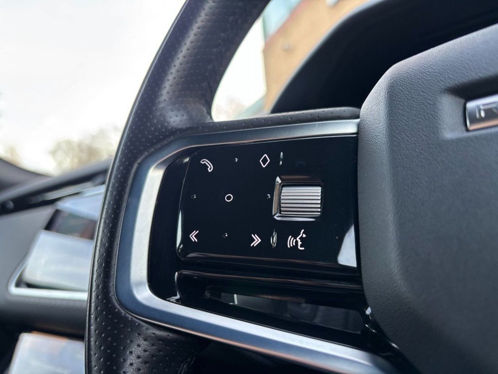 Used Land Rover Range Rover Velar 2021 for sale - 76647184: Photo 40