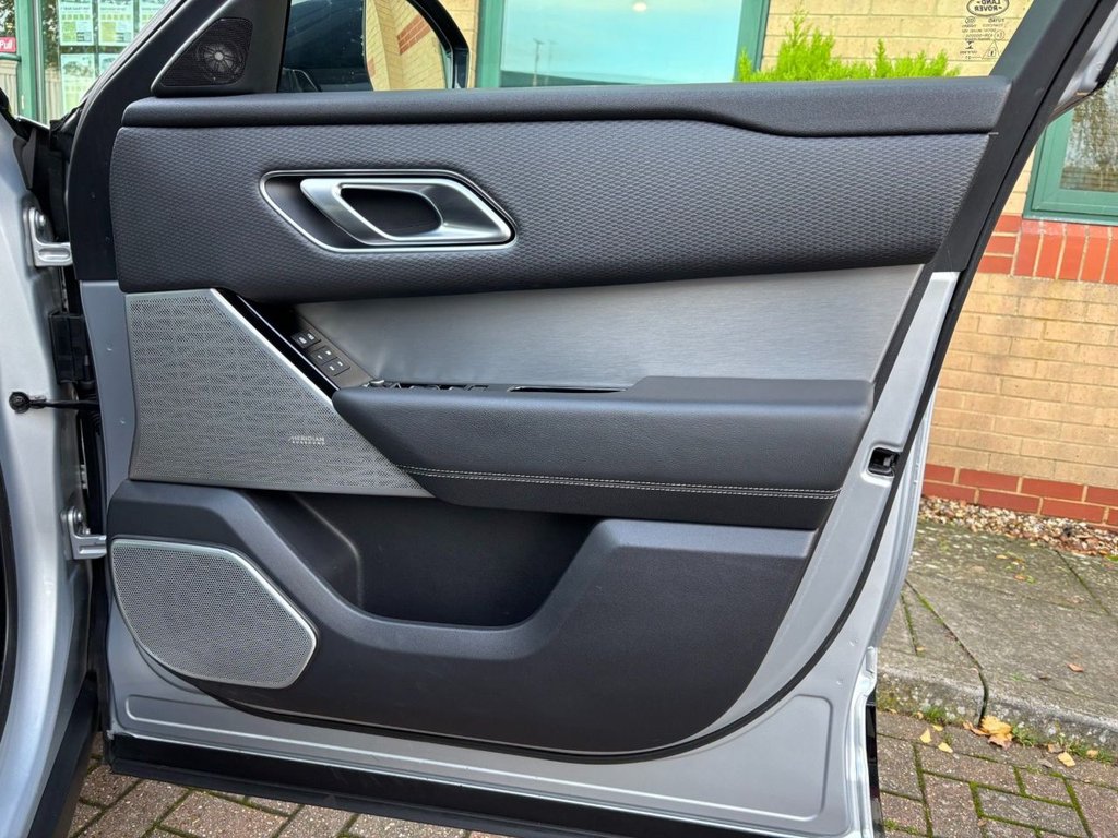 Used Land Rover Range Rover Velar 2021 for sale - 76647184: Photo 47