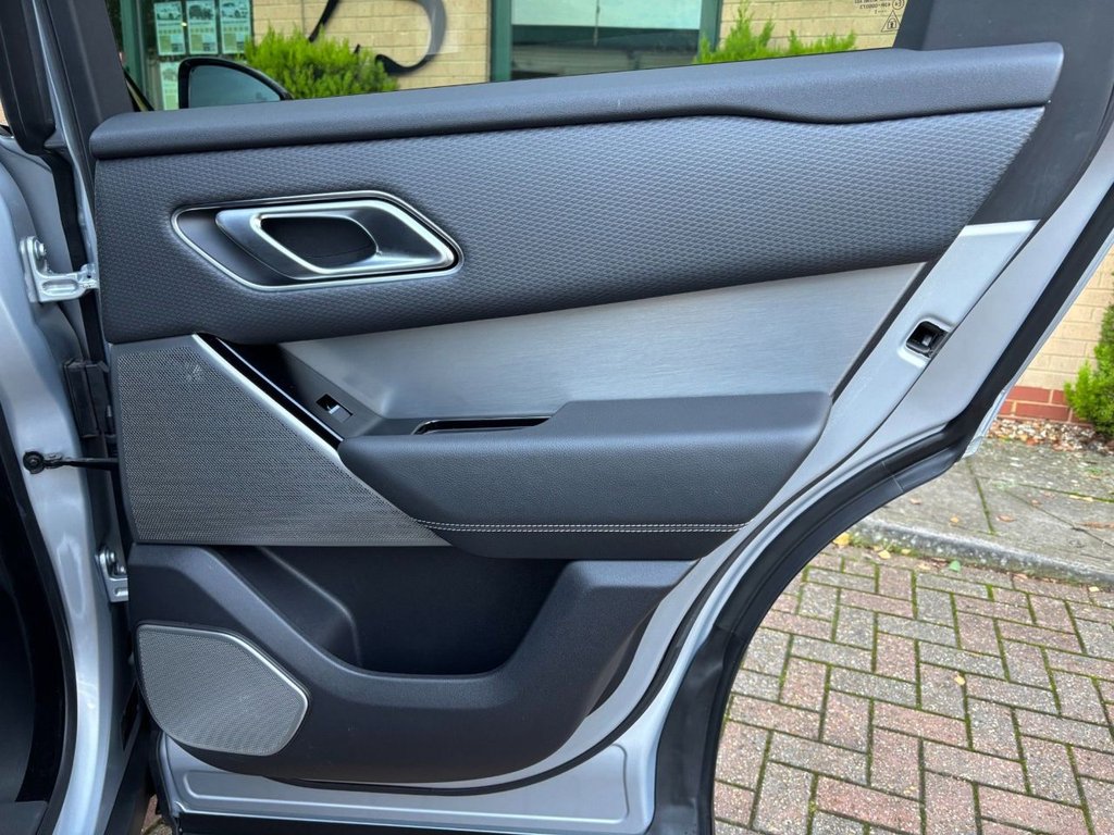 Used Land Rover Range Rover Velar 2021 for sale - 76647184: Photo 50