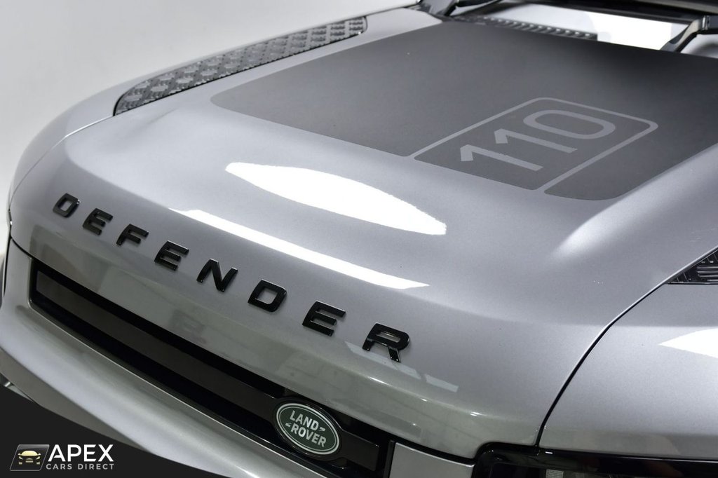 Used Land Rover Defender 2021 for sale - 76647174: Photo 26