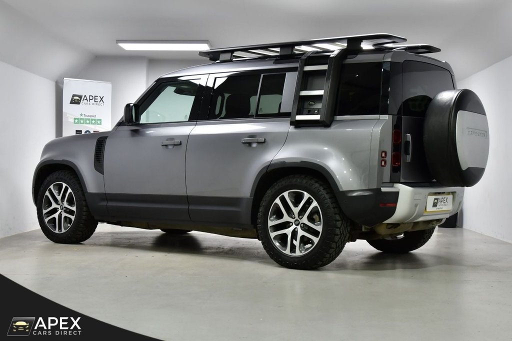 Used Land Rover Defender 2021 for sale - 76647174: Photo 30