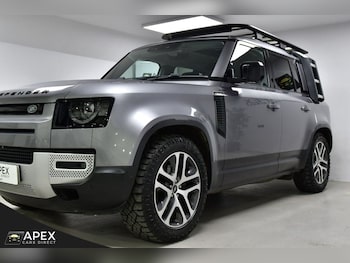 Used Land Rover Defender 2021 for sale - 76647174: Photo