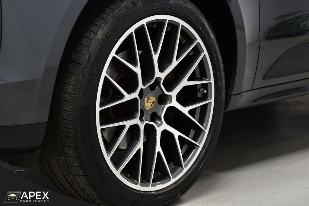 Used Porsche Macan 2020 for sale - 77038053: Photo 10