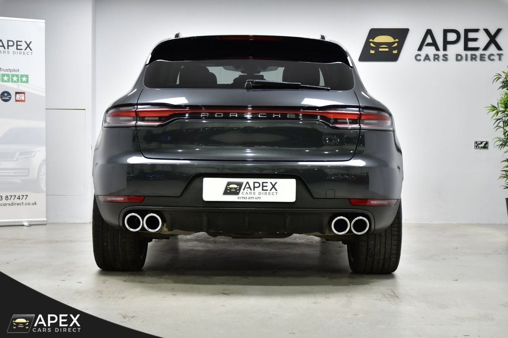 Used Porsche Macan 2020 for sale - 77038053: Photo 24