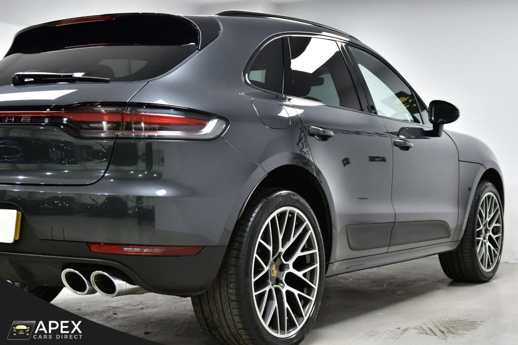 Used Porsche Macan 2020 for sale - 77038053: Photo 41