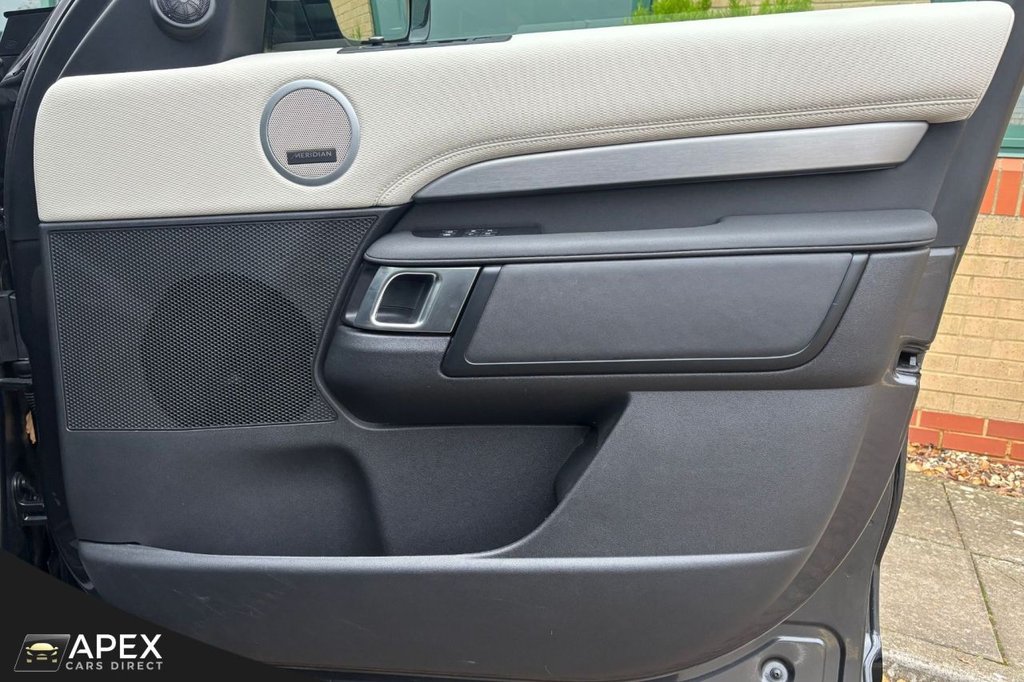 Used Land Rover Discovery 2021 for sale - 77037950: Photo 44