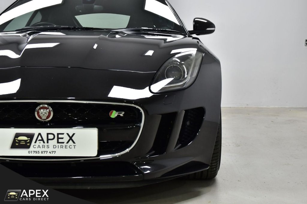 Used Jaguar F-Type 2016 for sale - 76910518: Photo 33