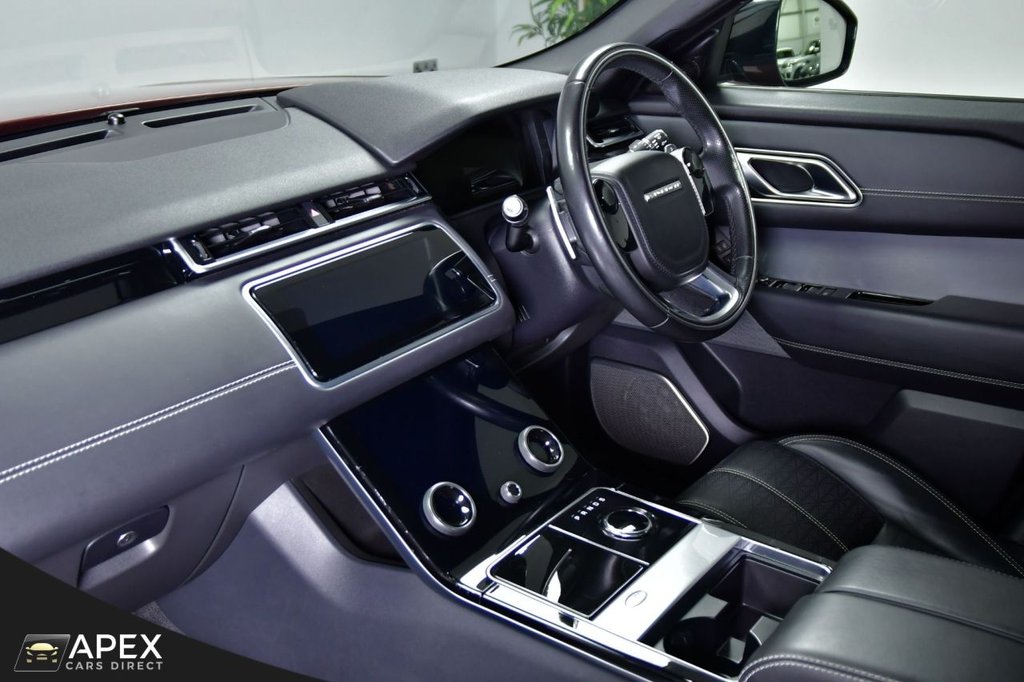 Used Land Rover Range Rover Velar 2019 for sale - 76647183: Photo 2