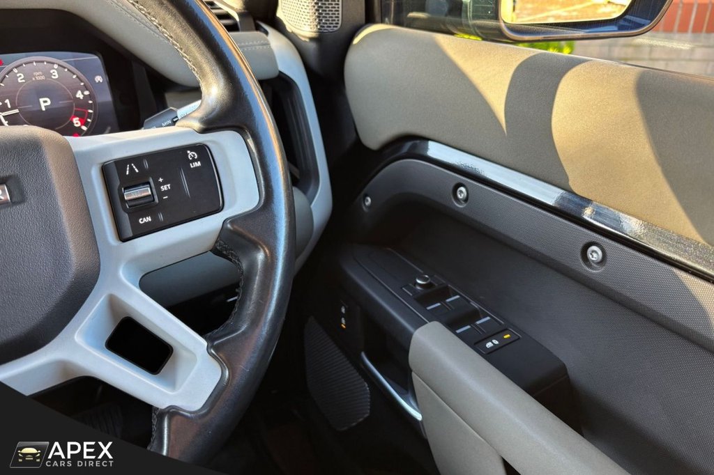 Used Land Rover Defender 2020 for sale - 76685949: Photo 34