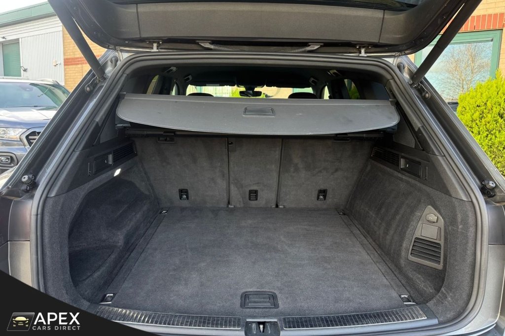 Used Volkswagen Touareg 2019 for sale - 77132972: Photo 32