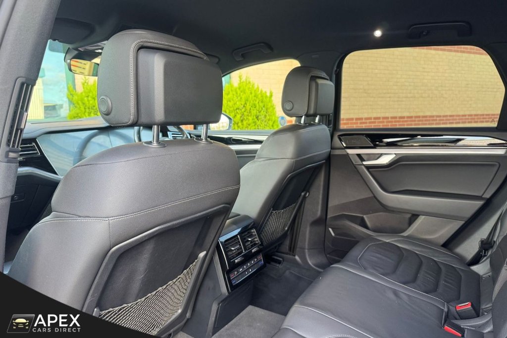 Used Volkswagen Touareg 2019 for sale - 77132972: Photo 35