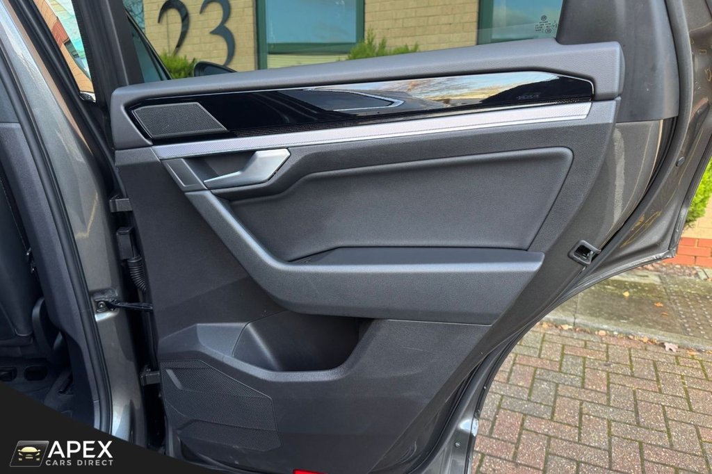 Used Volkswagen Touareg 2019 for sale - 77132972: Photo 46