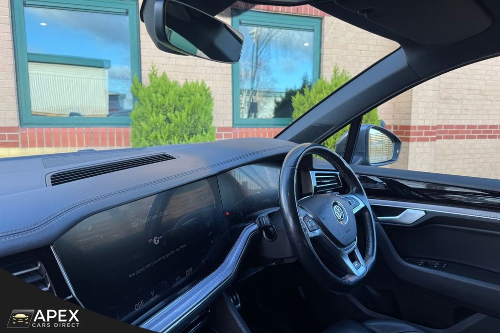 Used Volkswagen Touareg 2019 for sale - 77132972: Photo 47