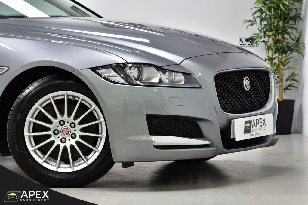 Used Jaguar XF 2019 for sale - 77355907: Photo 12