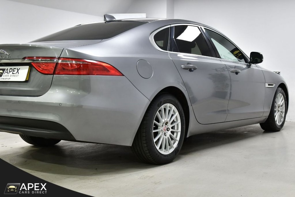 Used Jaguar XF 2019 for sale - 77355907: Photo 26