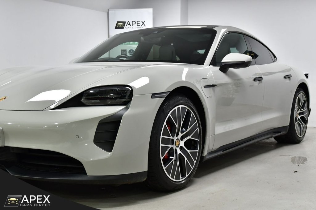 Used Porsche Taycan 2022 for sale - 77027091: Photo 13