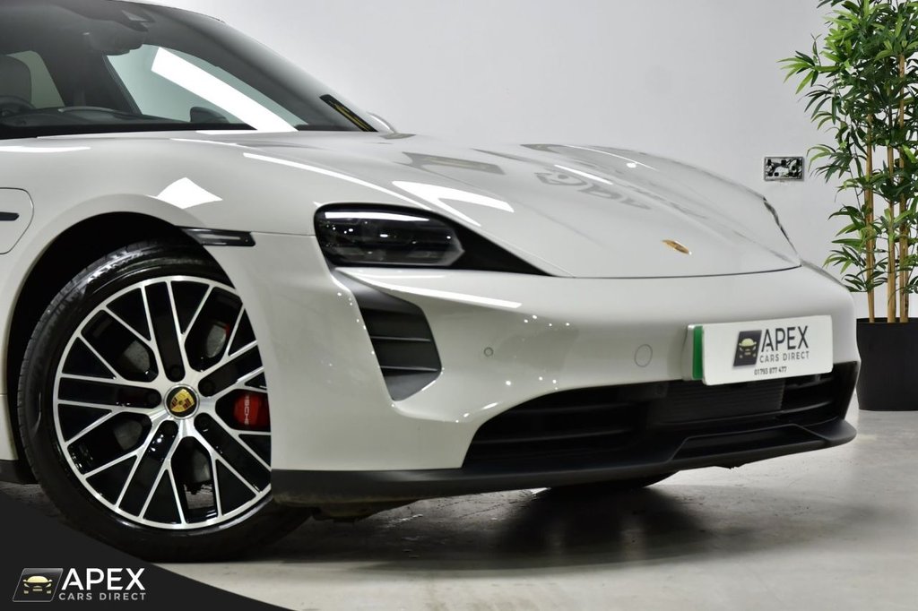 Used Porsche Taycan 2022 for sale - 77027091: Photo 18