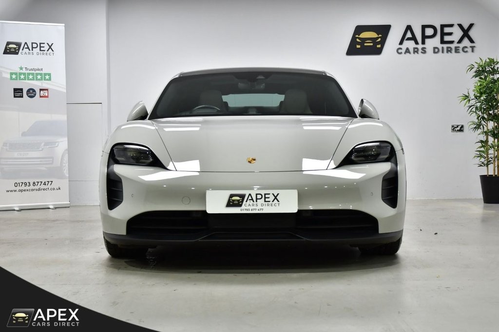 Used Porsche Taycan 2022 for sale - 77027091: Photo 2