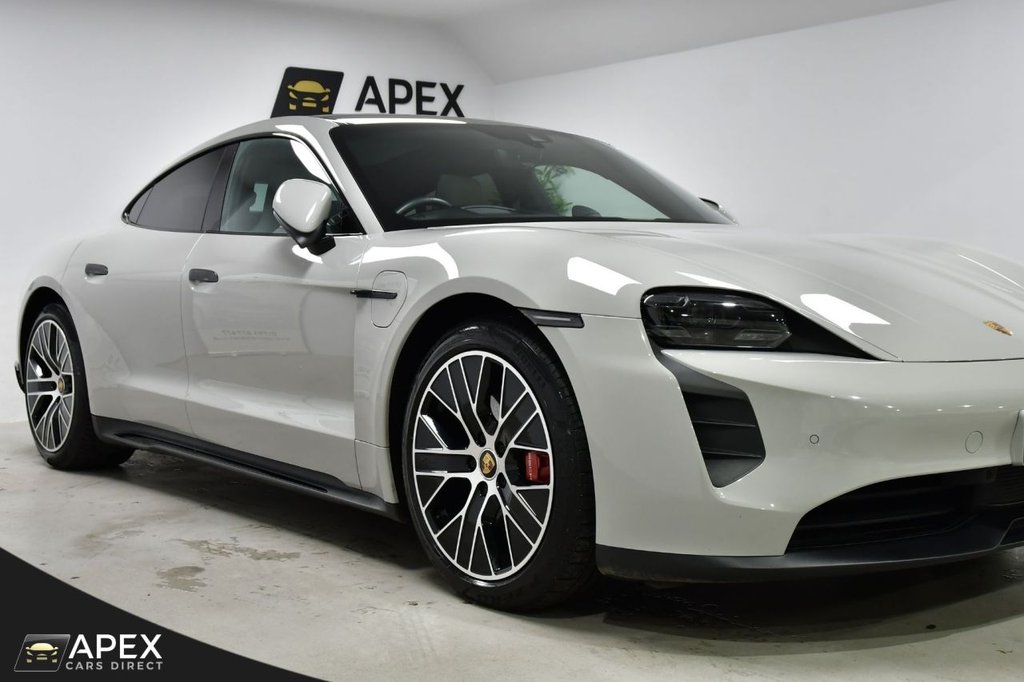 Used Porsche Taycan 2022 for sale - 77027091: Photo 9