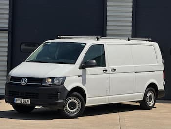 Used Volkswagen Transporter 2018 for sale - 79755660: Photo