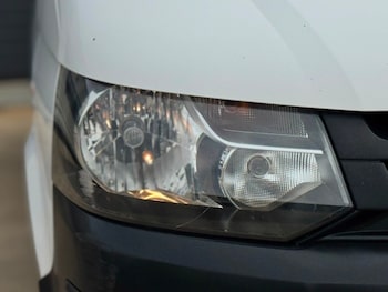 Used Volkswagen Transporter 2014 for sale - 79121047: Photo