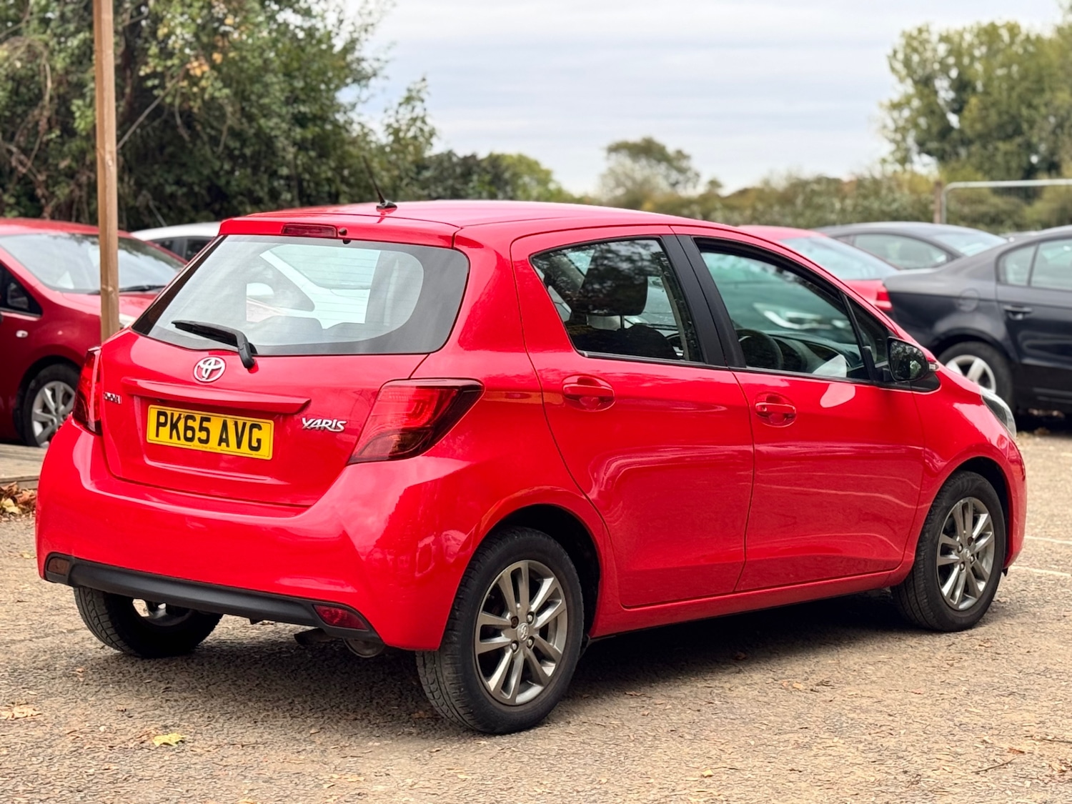Used Toyota Yaris 2015 for sale - 76196751: Photo 11