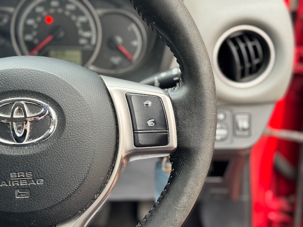 Used Toyota Yaris 2015 for sale - 76196751: Photo 19