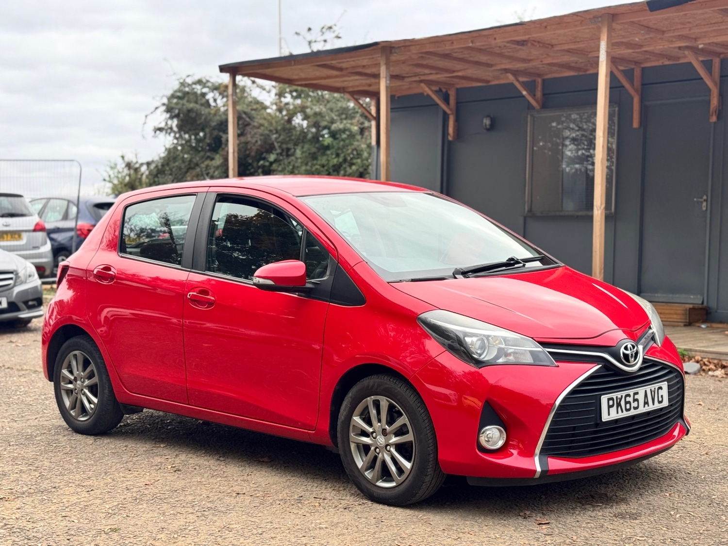 Used Toyota Yaris 2015 for sale - 76196751: Photo 5