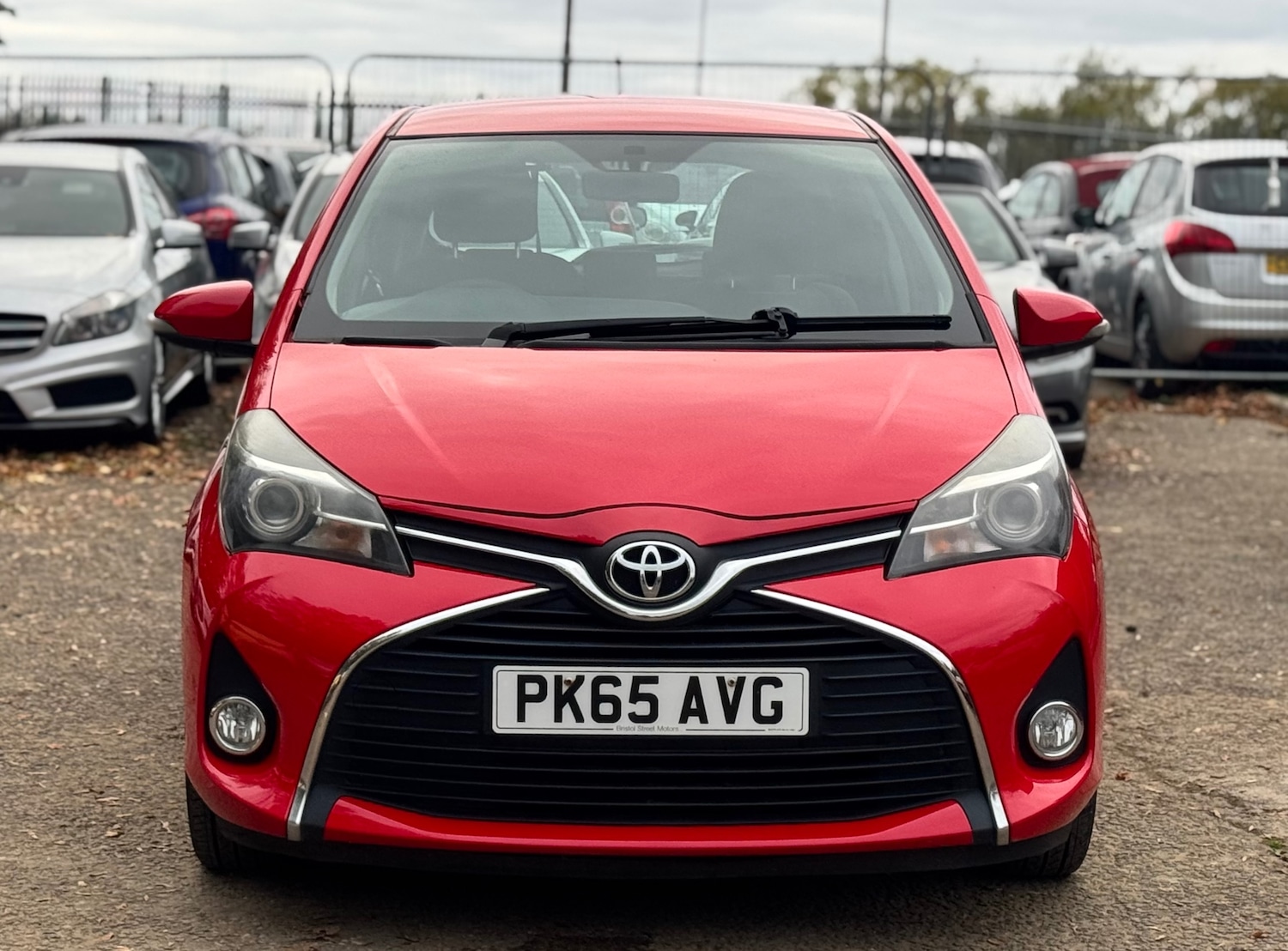 Used Toyota Yaris 2015 for sale - 76196751: Photo 6
