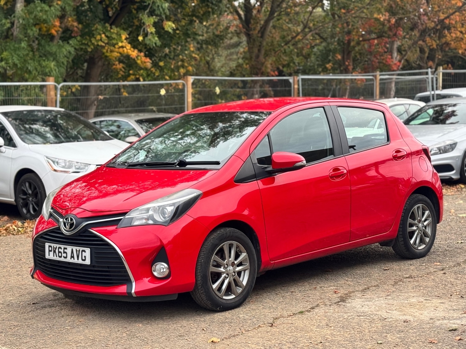 Used Toyota Yaris 2015 for sale - 76196751: Photo 7