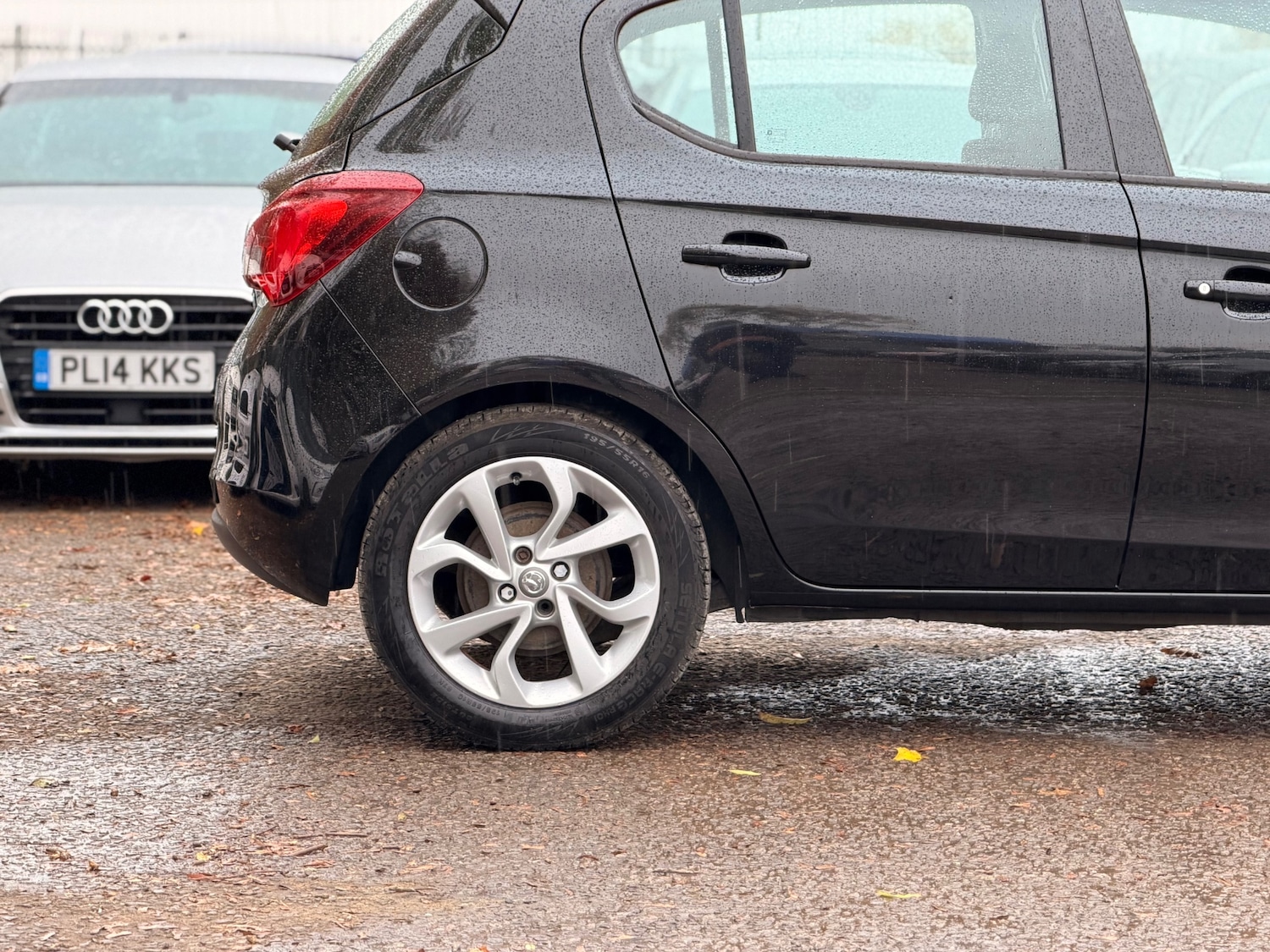 Used Vauxhall Corsa 2017 for sale - 77296358: Photo 4