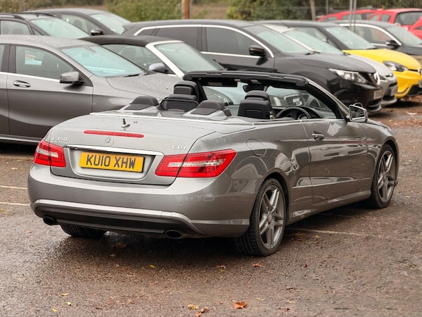 Used Mercedes-Benz E Class 2010 for sale - 76316992: Photo 14