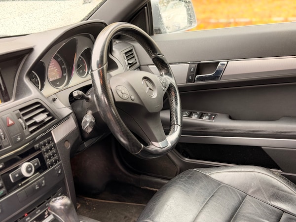Used Mercedes-Benz E Class 2010 for sale - 76316992: Photo 16