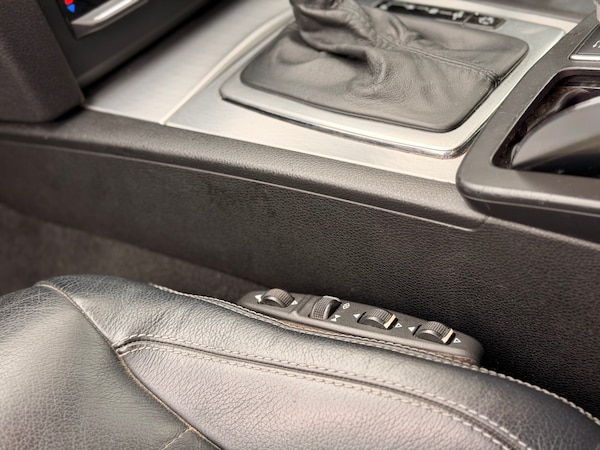 Used Mercedes-Benz E Class 2010 for sale - 76316992: Photo 18