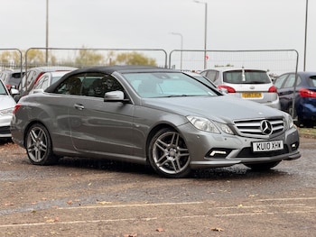 Used Mercedes-Benz E Class 2010 for sale - 76316992: Photo 2