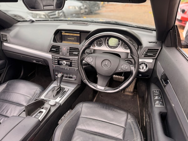 Used Mercedes-Benz E Class 2010 for sale - 76316992: Photo 31