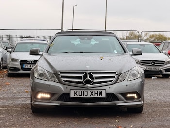Used Mercedes-Benz E Class 2010 for sale - 76316992: Photo 4