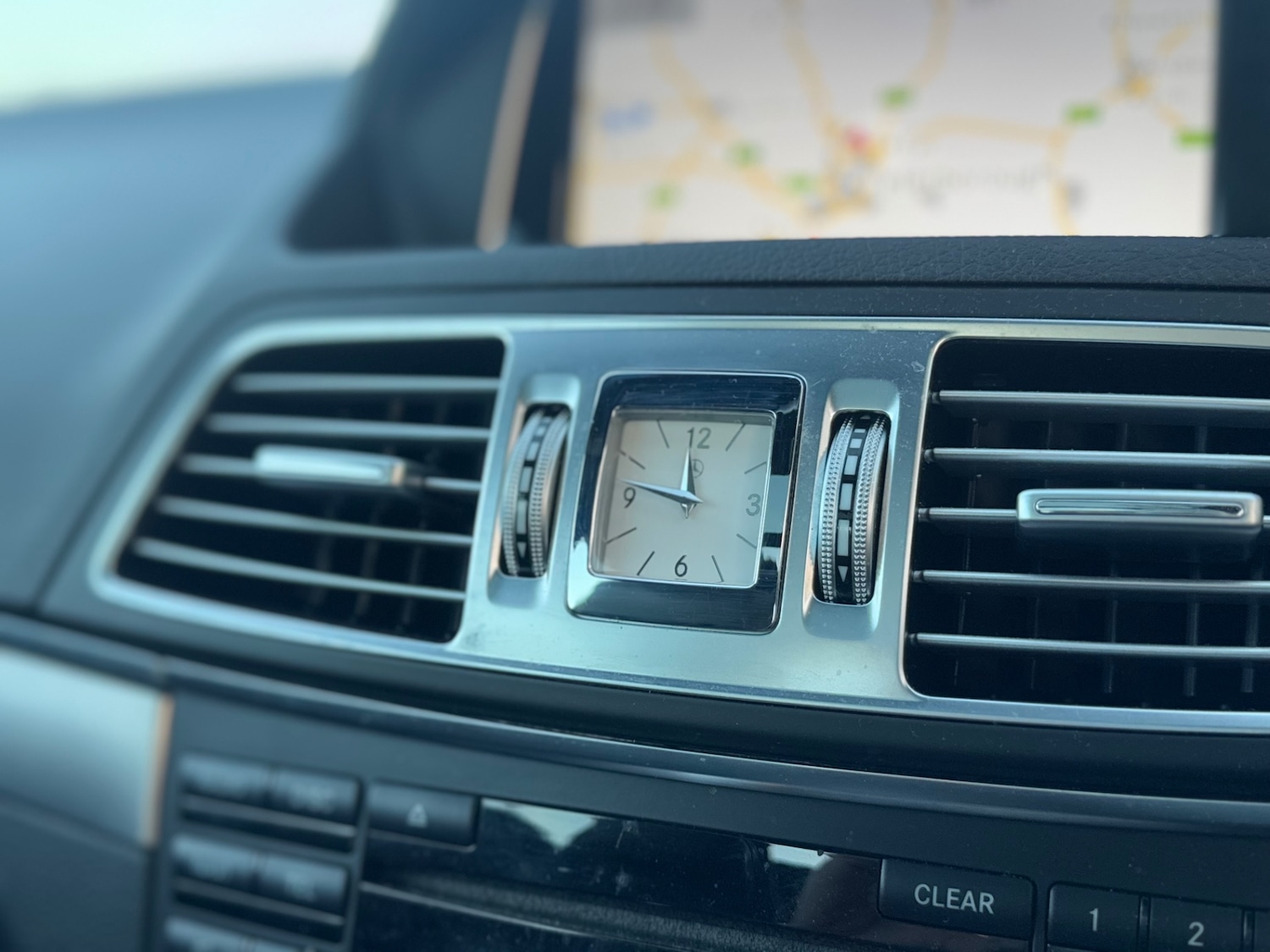 Used Mercedes-Benz E Class 2013 for sale - 75948355: Photo 22