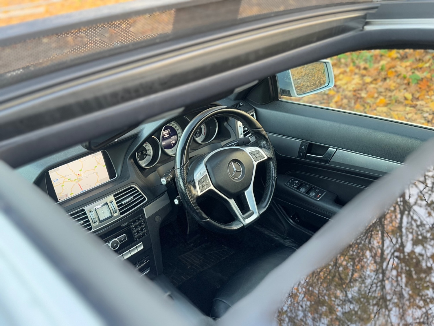 Used Mercedes-Benz E Class 2013 for sale - 75948355: Photo 27